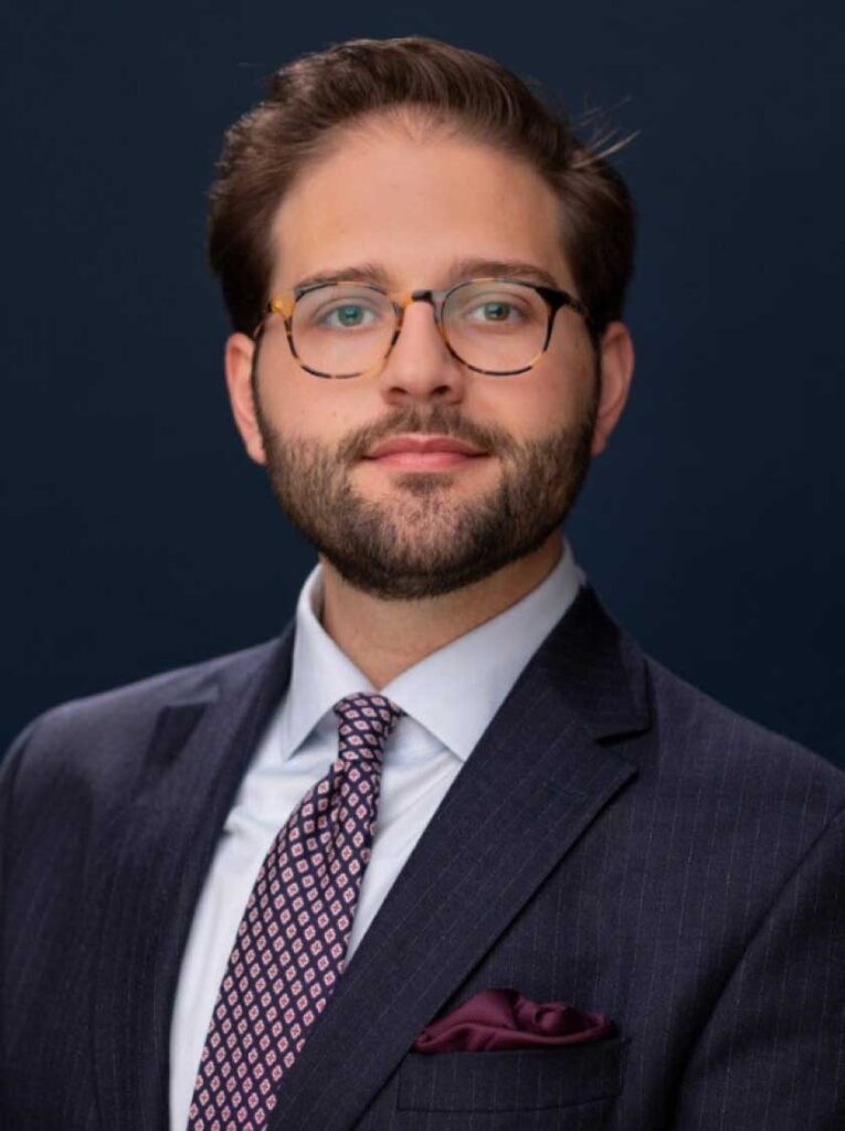 Tom Cavaliere Headshot